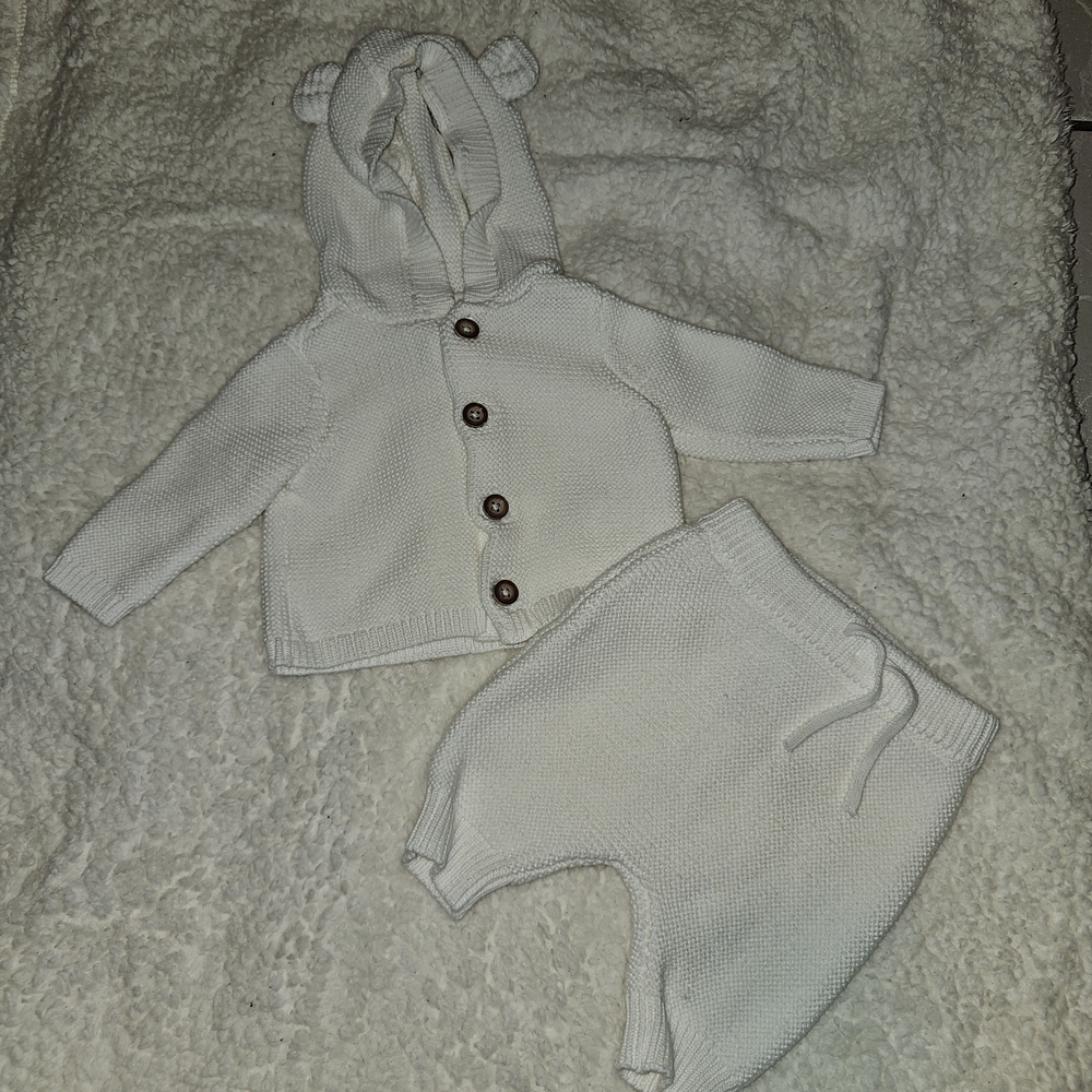 Carter's Cream Matching Set - Picture 2 of 6